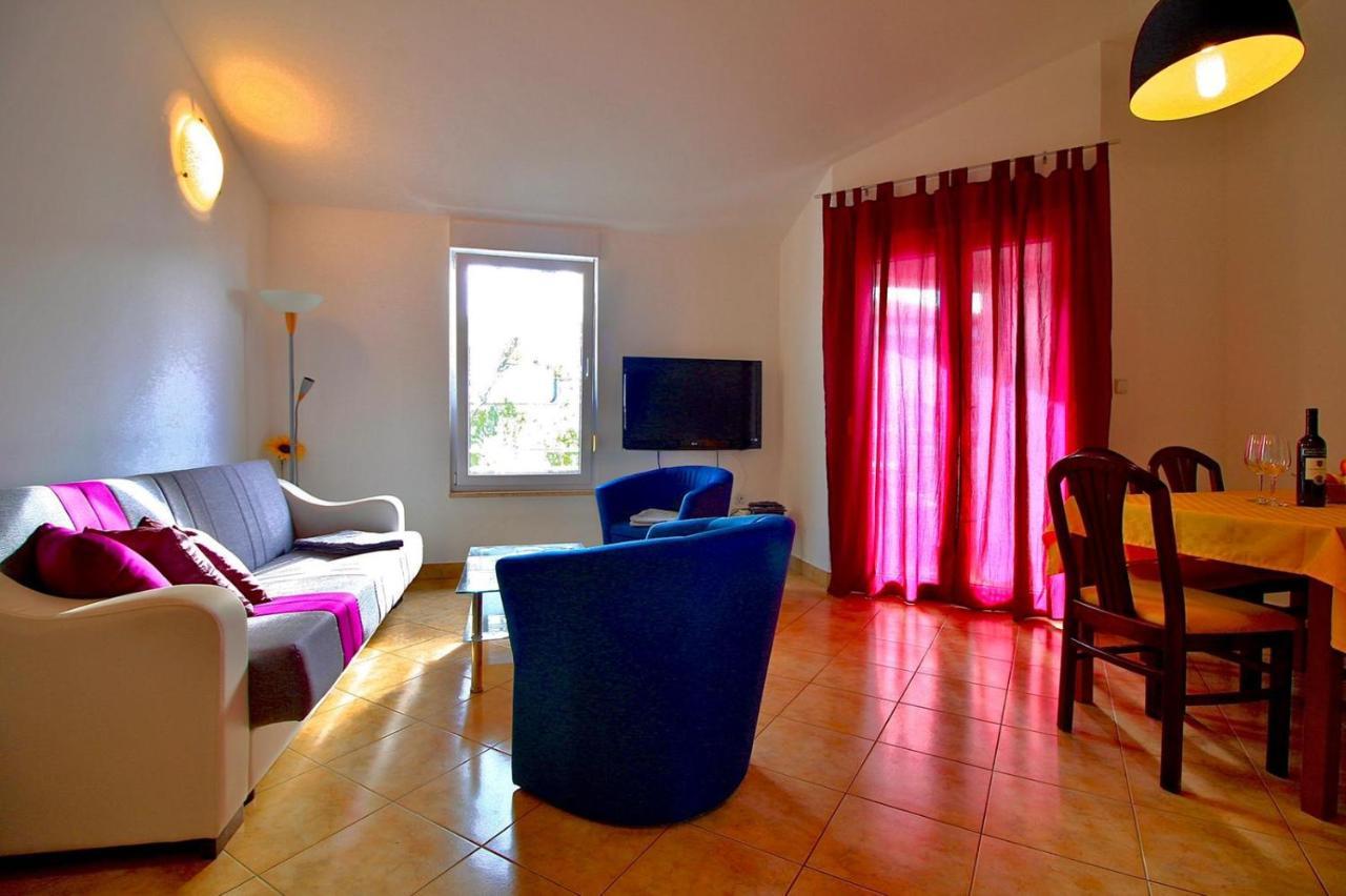 Apartman Maja Pjescana Pjescana Uvala Εξωτερικό φωτογραφία