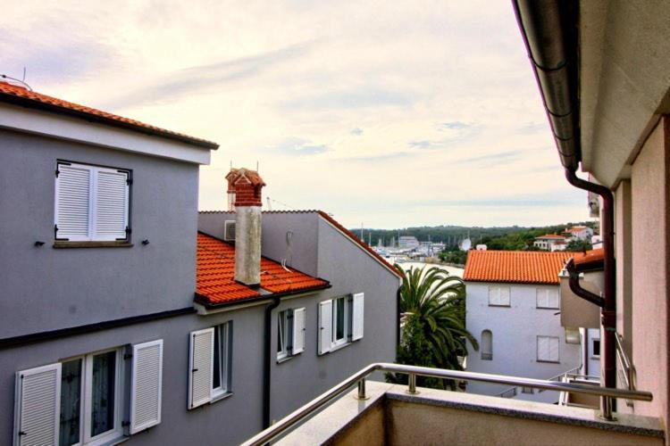 Apartman Maja Pjescana Pjescana Uvala Εξωτερικό φωτογραφία